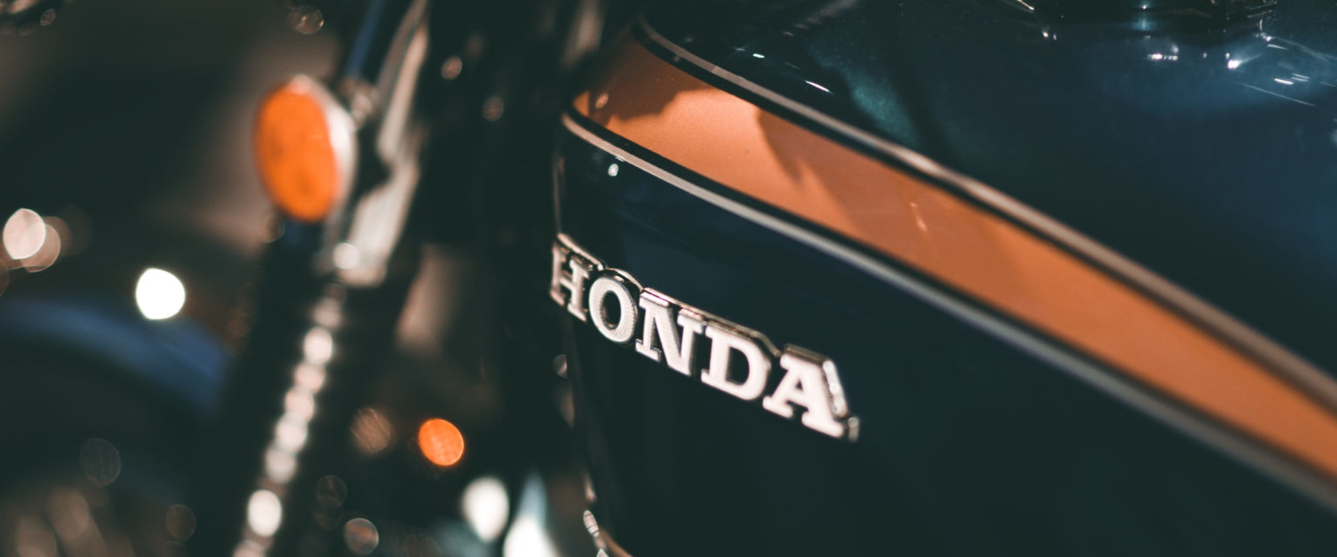 The Ultimate Guide to Buying and Selling Vintage Motorcycles Online