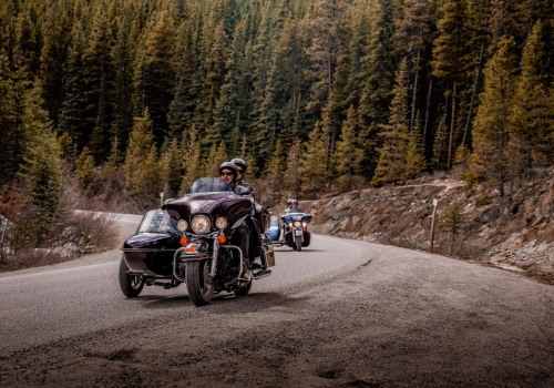 Organized Trips to Vintage Motorcycle Rallies: Discover the Thrill of the Open Road